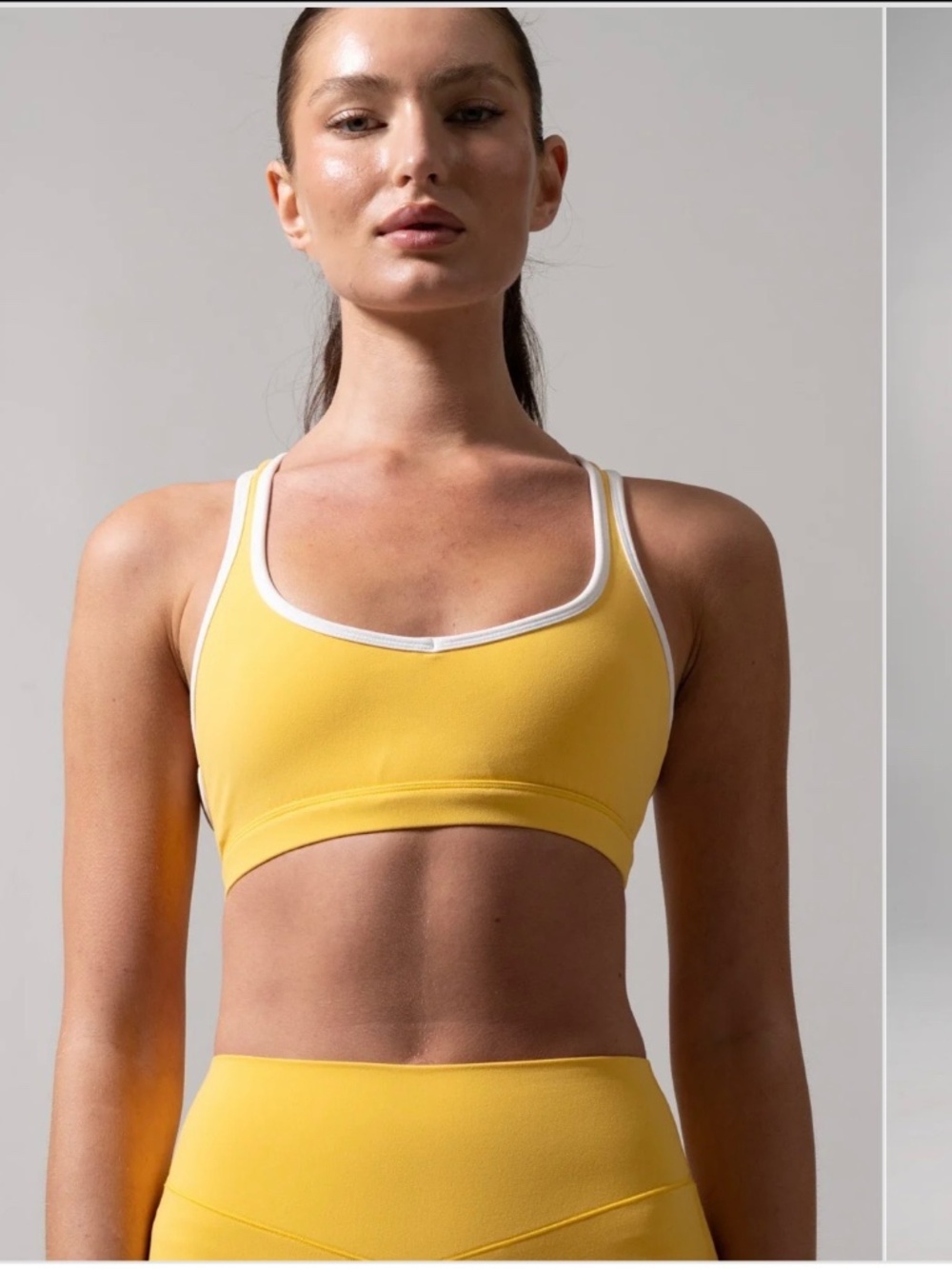 Buffbunny sweetheart, sports bra New with the tag size extra extra large